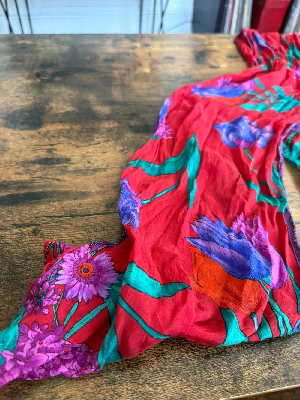 Liz Claiborne Red Floral Print scarf